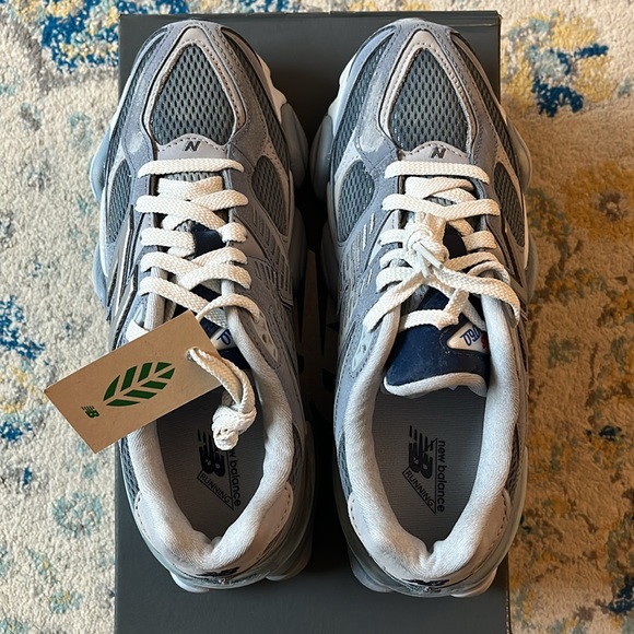 New Balance 9060 NIB Moon Daze Limited Edition Color - Picture 4 of 8